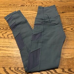 Alo Leggings Side Mesh Panels Blue Grey